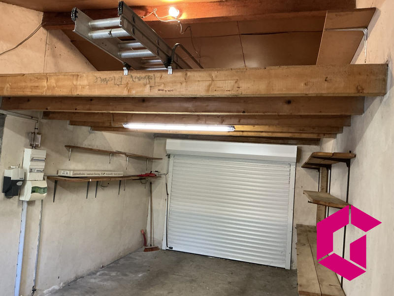 Maison - 111 m² - 6 pièces