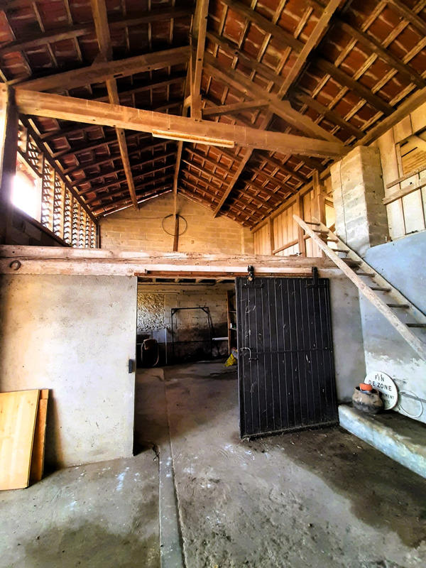 Maison - 194 m² - 5 pièces