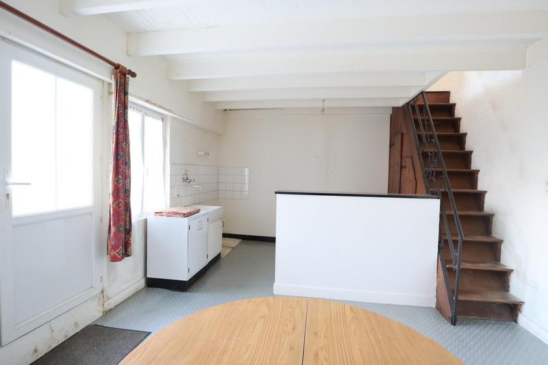 Maison - 182 m² - 9 pièces