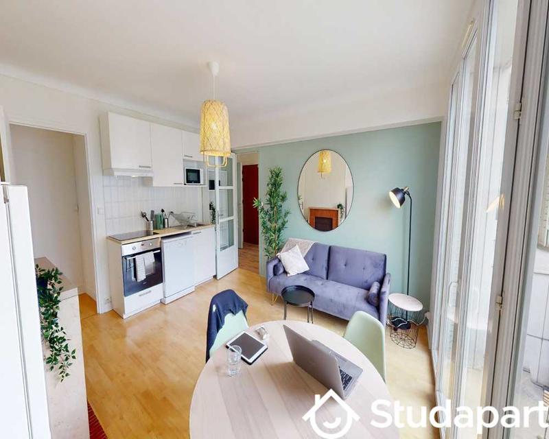 Chambre - 90 m² - 1 pièce