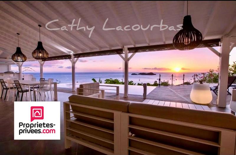 Villa - 225 m² - 10 pièces