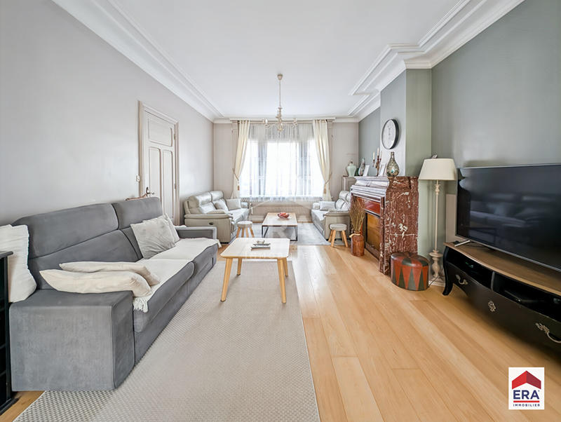 Maison - 170 m² - 5 pièces