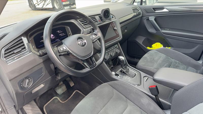 Volkswagen Tiguan 2.0 Tdi 150 Dsg7 Carat Pack R-Line - Automatique Entretien constructeur