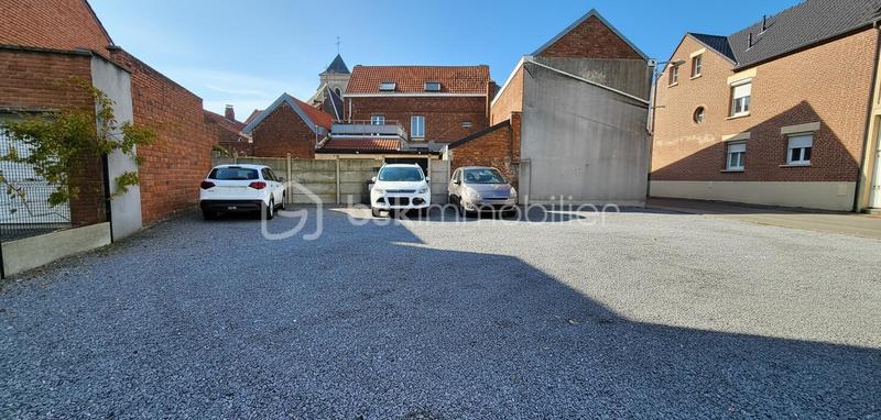 Immeuble - 235 m² - 10 pièces