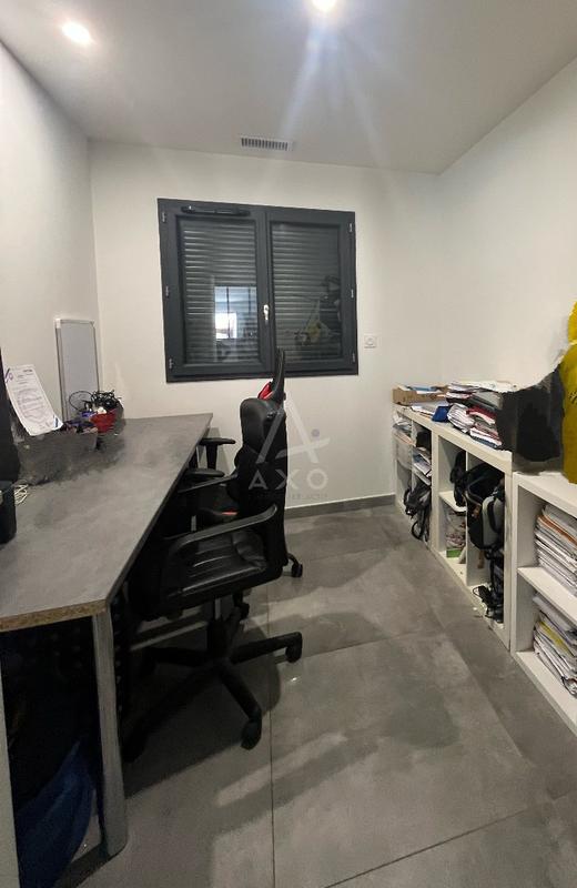 Maison - 106 m² - 5 pièces