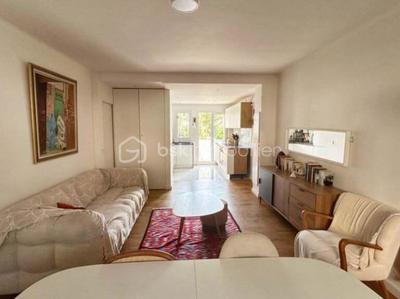 Appartement - 56 m² - 3 pièces