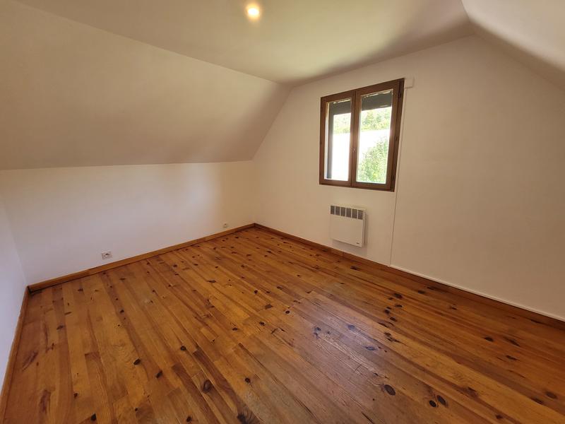 Maison - 81 m² - 5 pièces