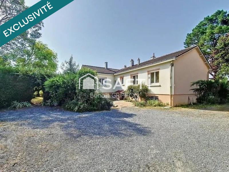 Maison - 137 m² - 8 pièces