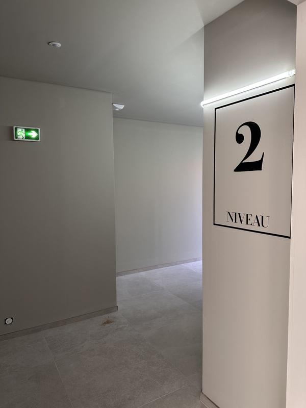 Local commercial - 620 m²