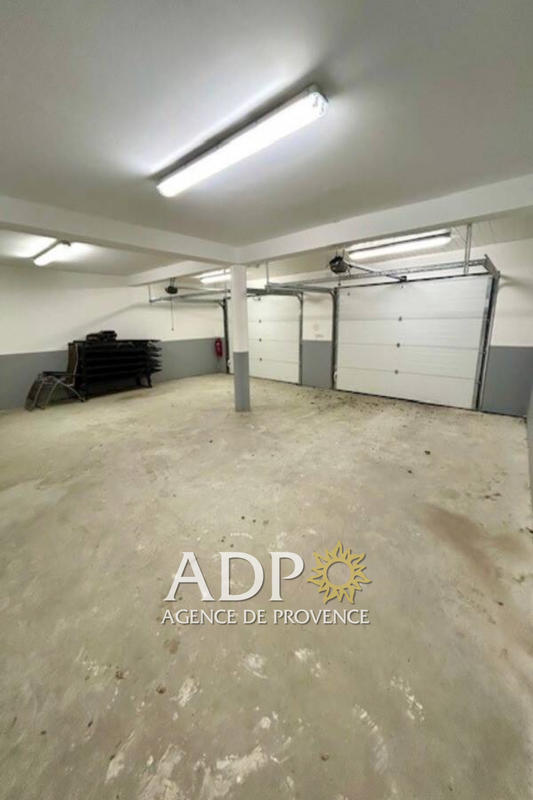 Maison - 200 m² - 5 pièces