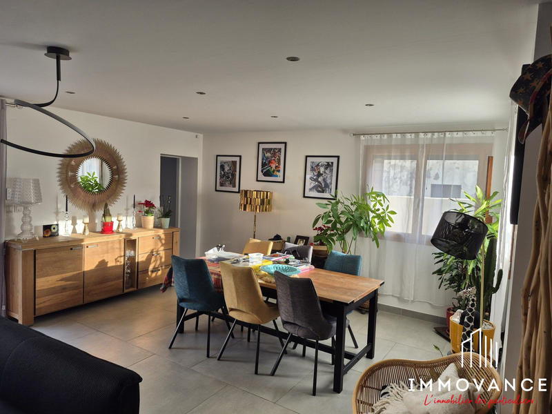 Maison traditionnelle - 125 m² - 4 pièces