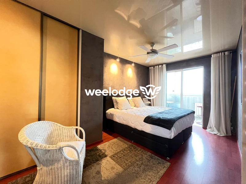 Appartement - 102 m² - 4 pièces