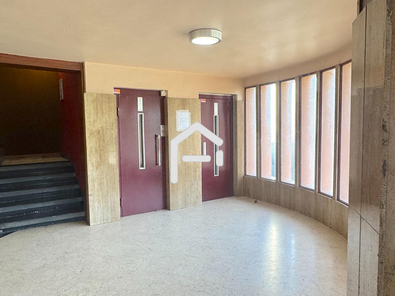 Appartement - 84 m² - 4 pièces