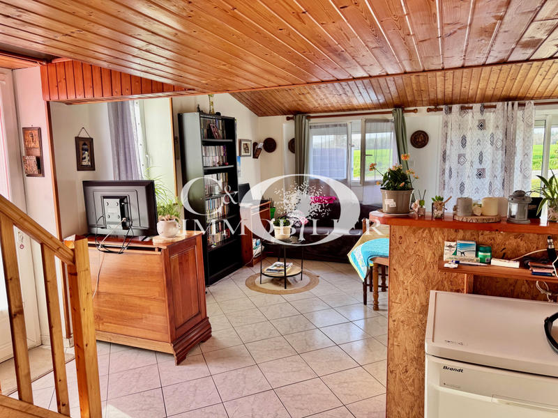 Maison - 153 m² - 7 pièces