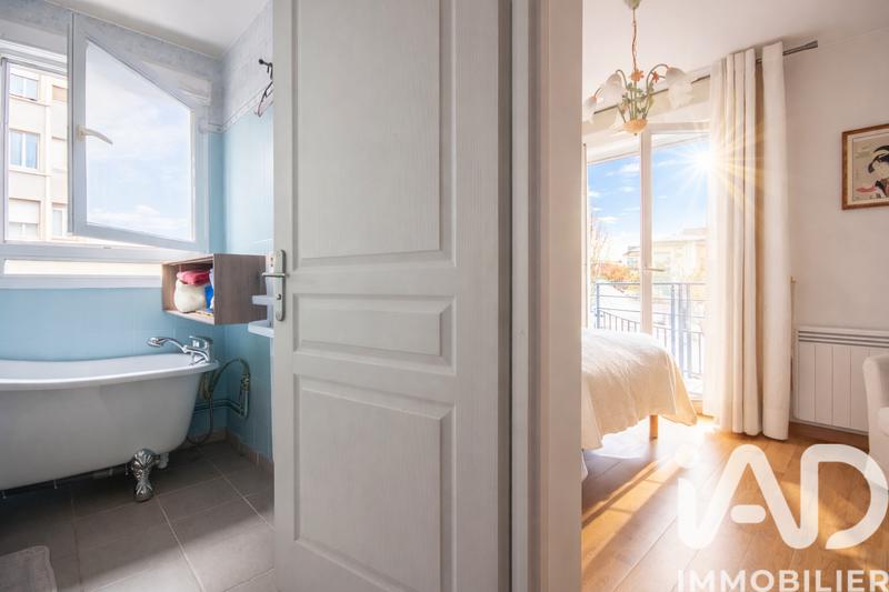 Appartement - 87 m² - 4 pièces