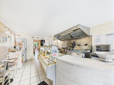 Local commercial - 55 m² - 3 pièces