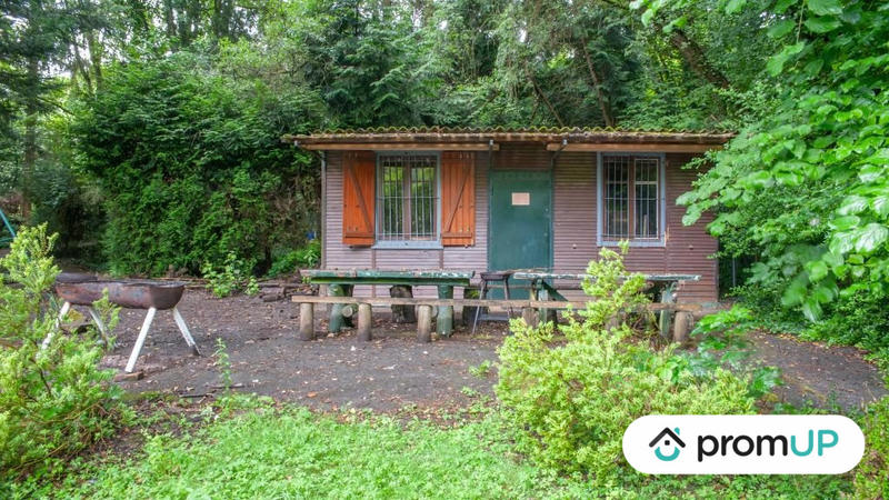 Terrain de loisirs - 6 460 m²