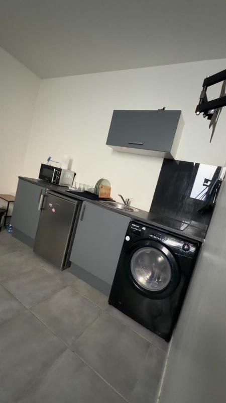 Studio - 17 m² - 1 pièce