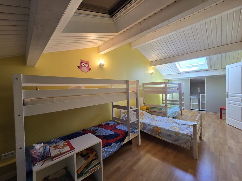 Maison - 138 m² - 6 pièces