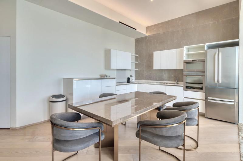 Appartement - 112 m² - 4 pièces