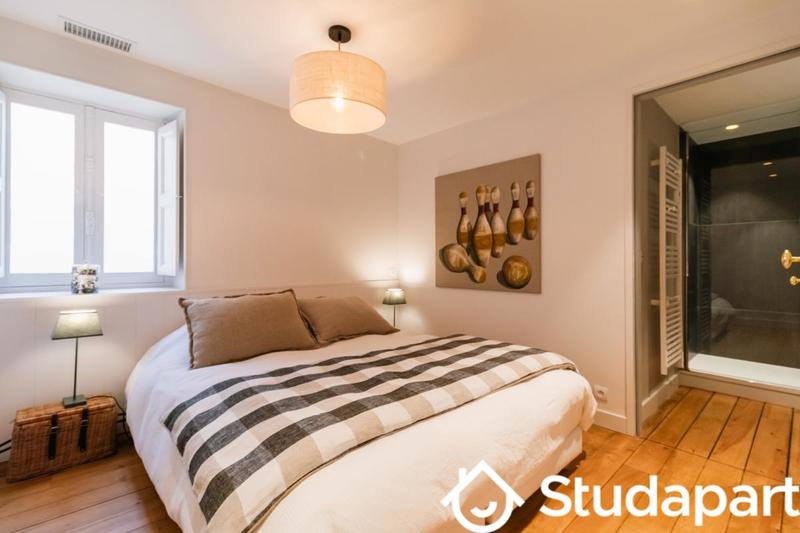 Appartement - 80 m² - 3 pièces