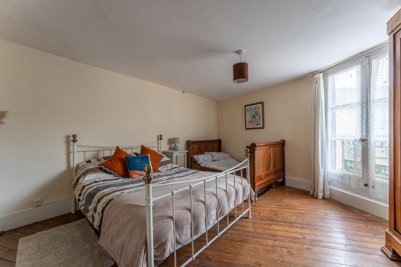 Maison - 142 m² - 6 pièces