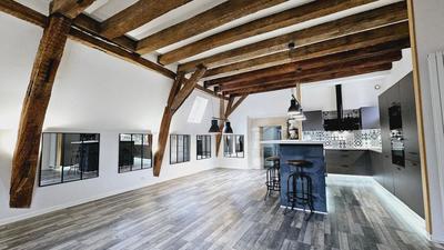 Appartement - 111 m² - 5 pièces