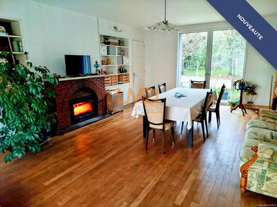 Maison - 120 m² - 4 pièces