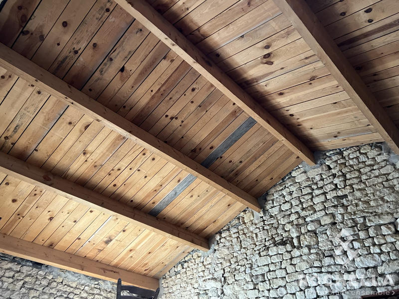 Maison ancienne - 75 m² - 2 pièces