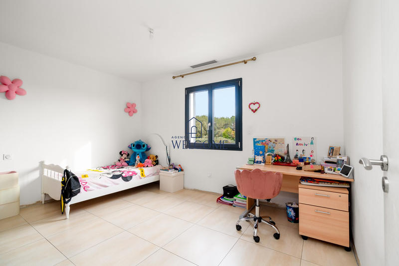 Maison contemporaine - 143 m² - 6 pièces