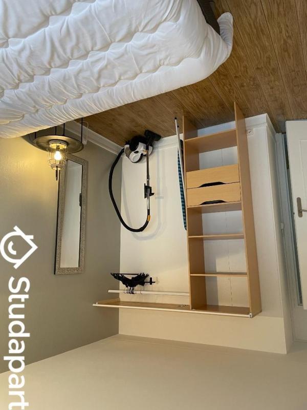 Chambre - 12 m² - 1 pièce