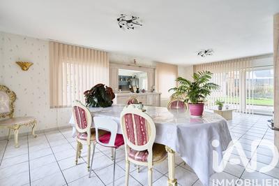 Maison - 175 m² - 6 pièces