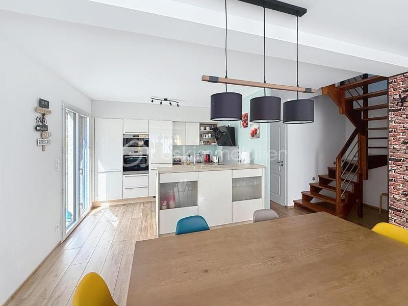 Maison - 115 m² - 5 pièces