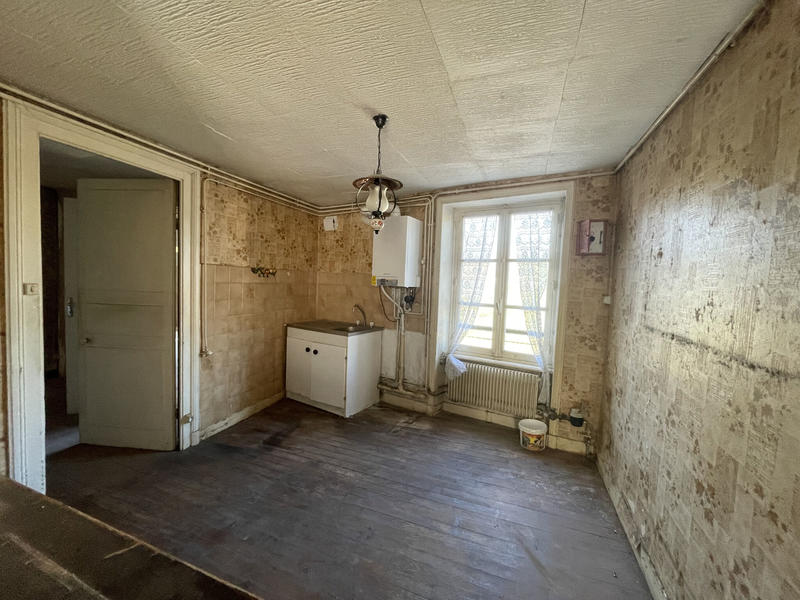 Immeuble - 130 m² - 7 pièces