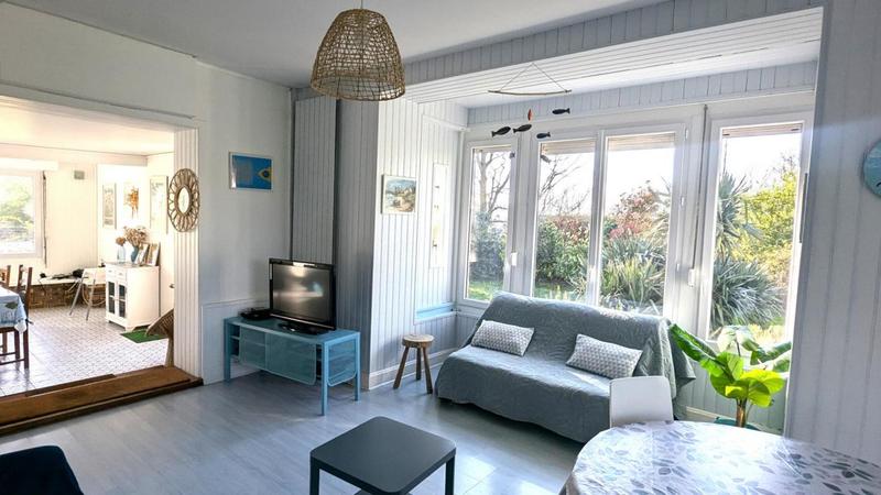 Villa - 152 m² - 8 pièces