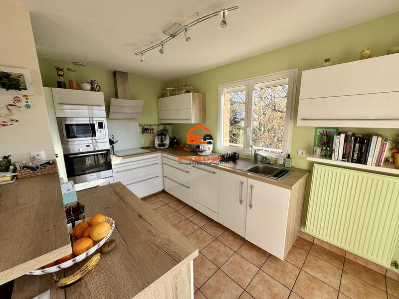 Maison - 120 m² - 5 pièces