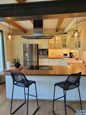 Villa - 240 m² - 6 pièces