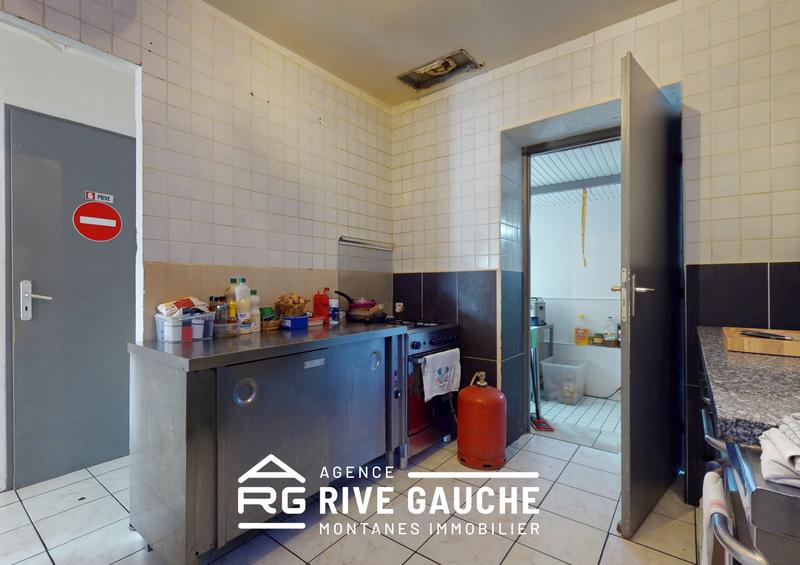 Fonds de commerce - Magasins - 85 m²