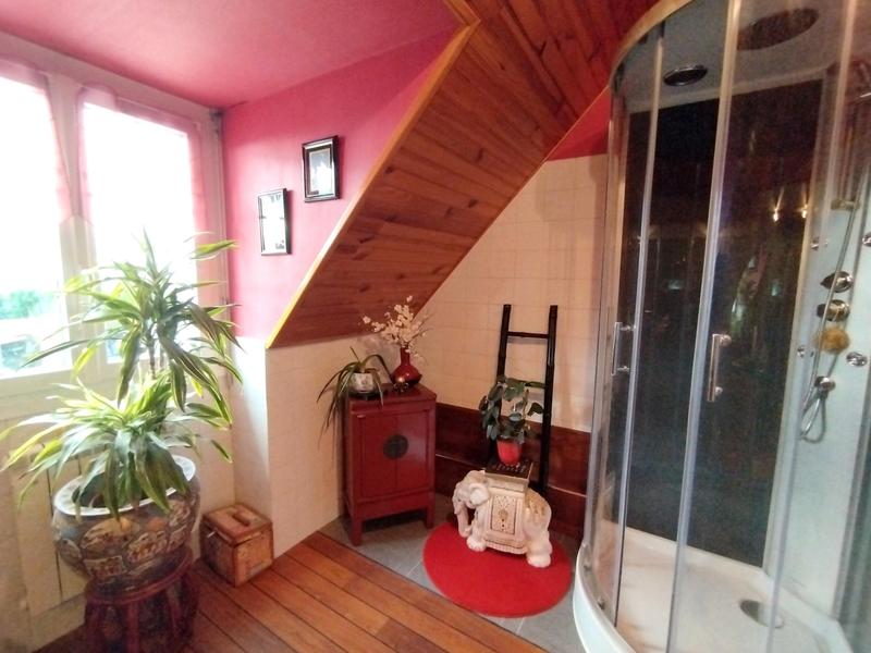 Maison - 150 m² - 7 pièces