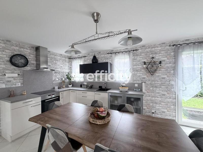 Villa - 123 m² - 6 pièces