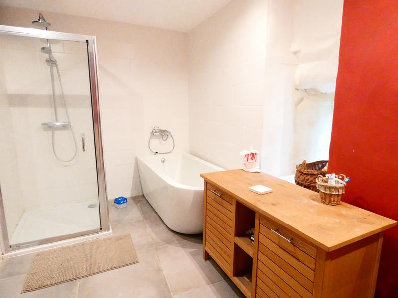 Maison ancienne - 280 m² - 8 pièces