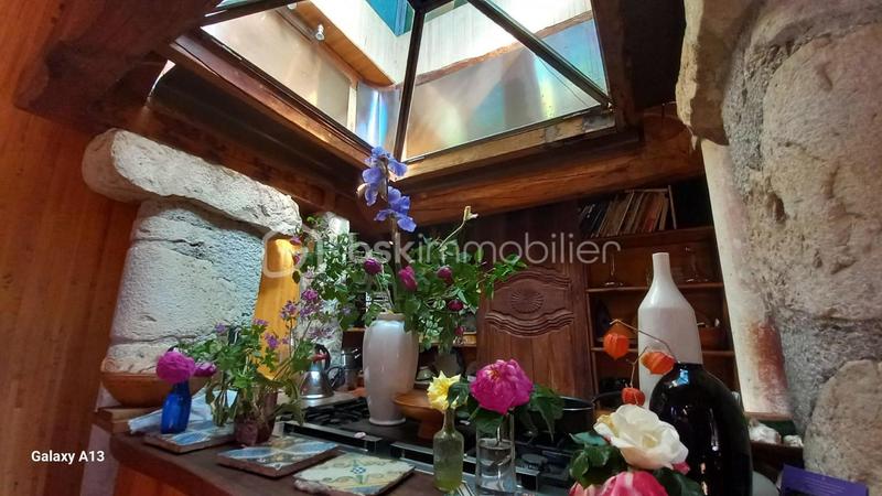 Demeure - 310 m² - 8 pièces