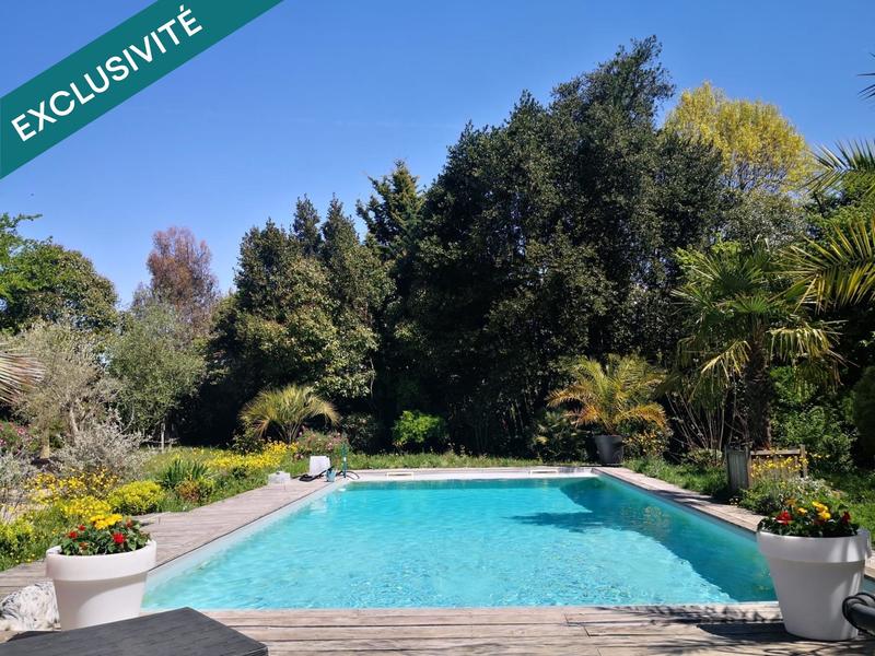 Maison de maîtres - 322 m² - 7 pièces