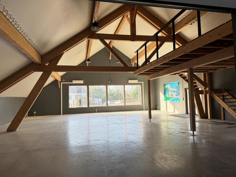 Local commercial - 280 m²