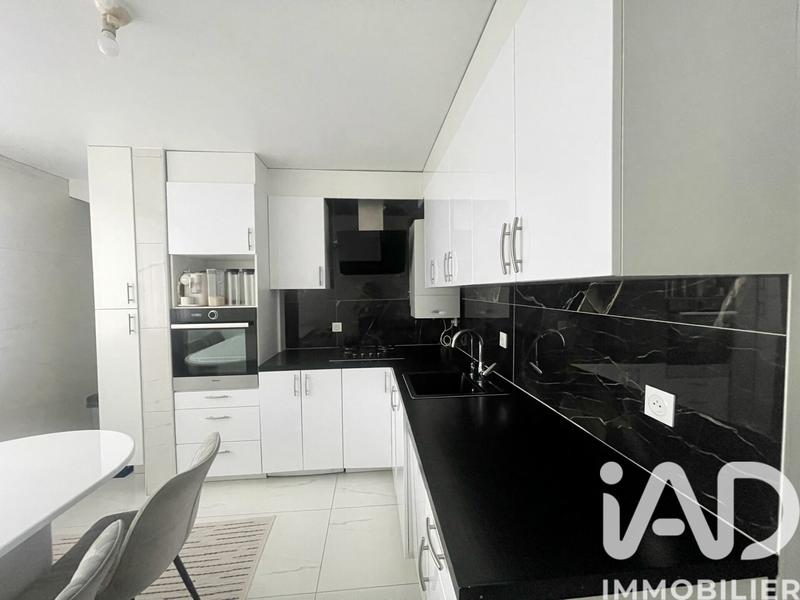 Appartement - 76 m² - 4 pièces