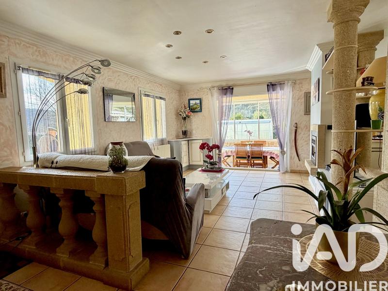 Maison - 171 m² - 6 pièces