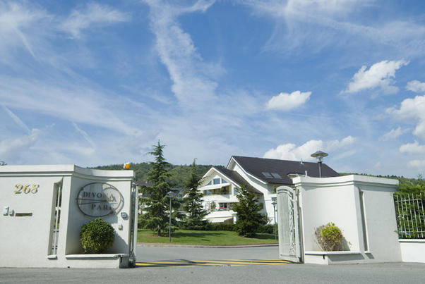 Appartement - 102 m² - 4 pièces