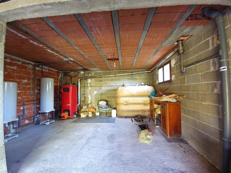 Maison - 182 m² - 10 pièces