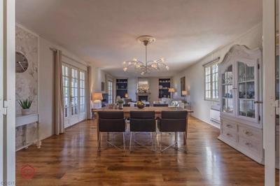 Villa - 158 m² - 4 pièces