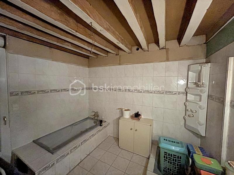 Maison ancienne - 140 m² - 3 pièces